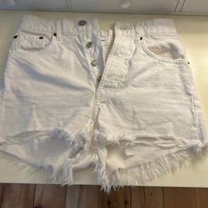 White zara shorts